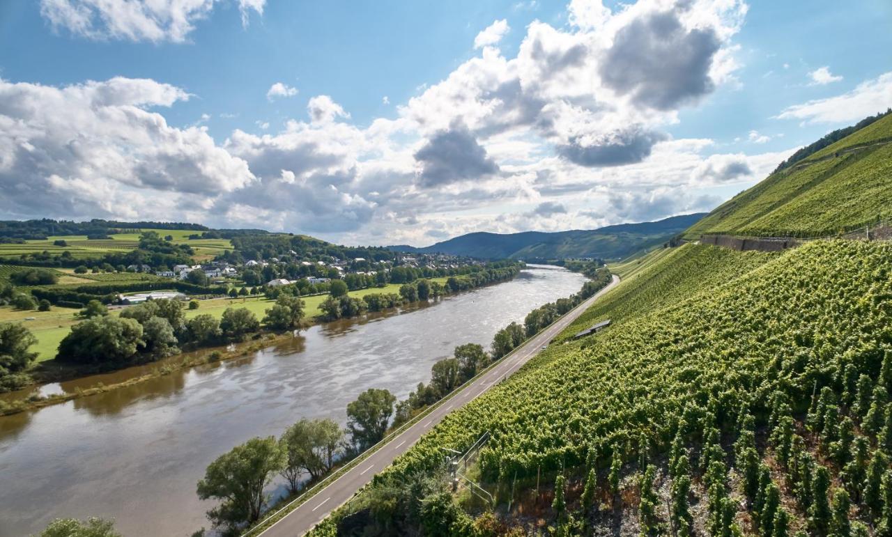 Weinromantikhotel Richtershof Mulheim an der Mosel Eksteriør bilde