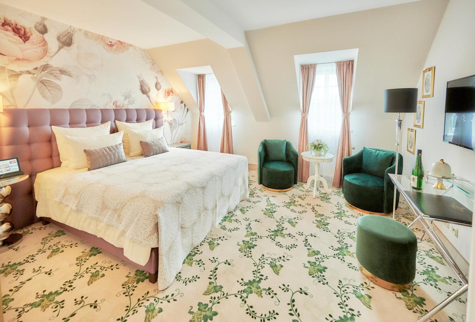 Weinromantikhotel Richtershof Mulheim an der Mosel Eksteriør bilde
