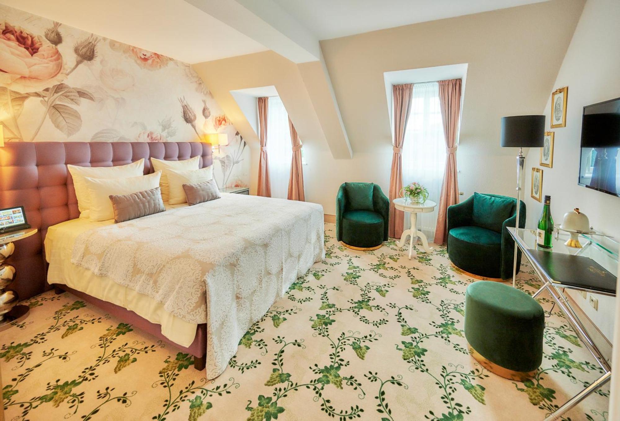 Weinromantikhotel Richtershof Mulheim an der Mosel Eksteriør bilde