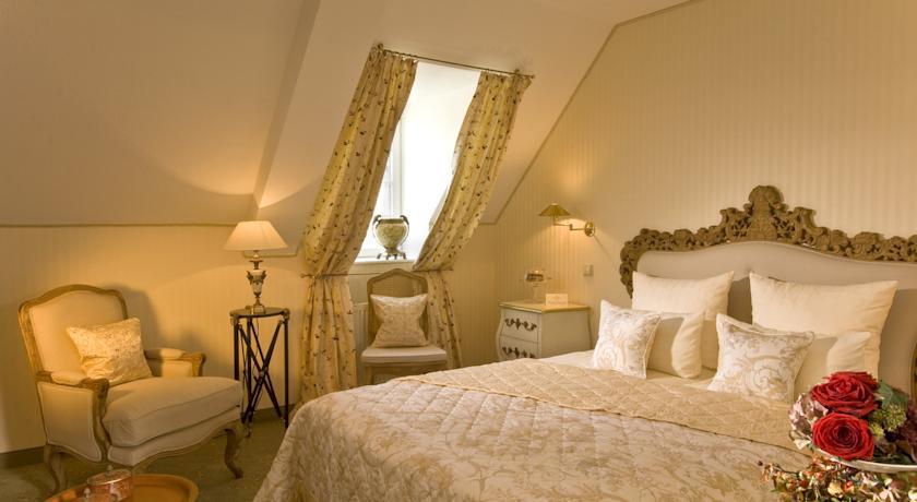 Weinromantikhotel Richtershof Mulheim an der Mosel Rom bilde